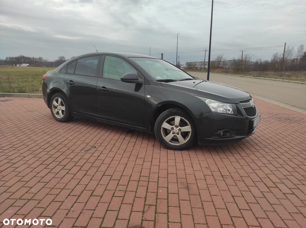 Chevrolet Cruze 1.6 LS - 7
