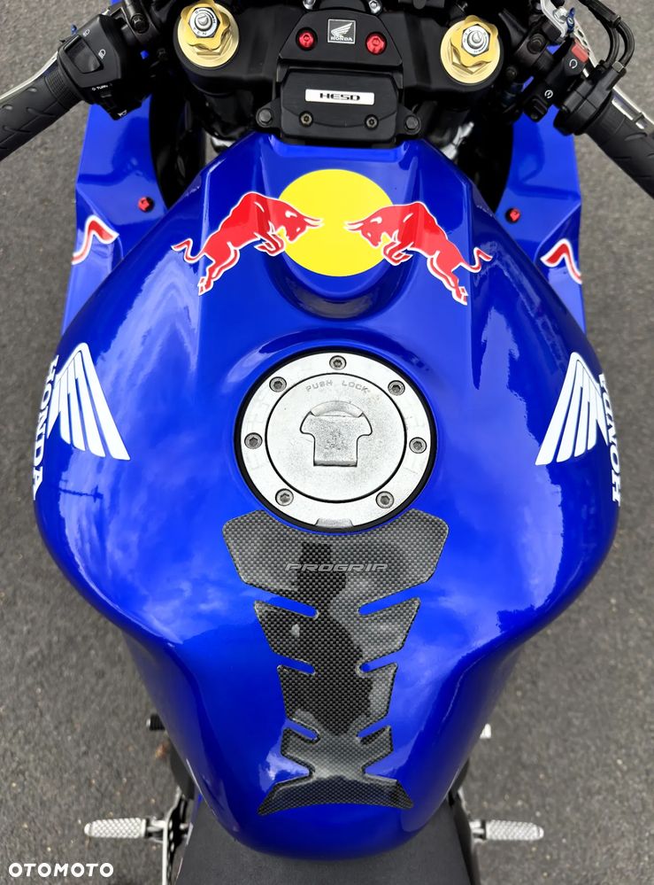 Honda CBR - 26