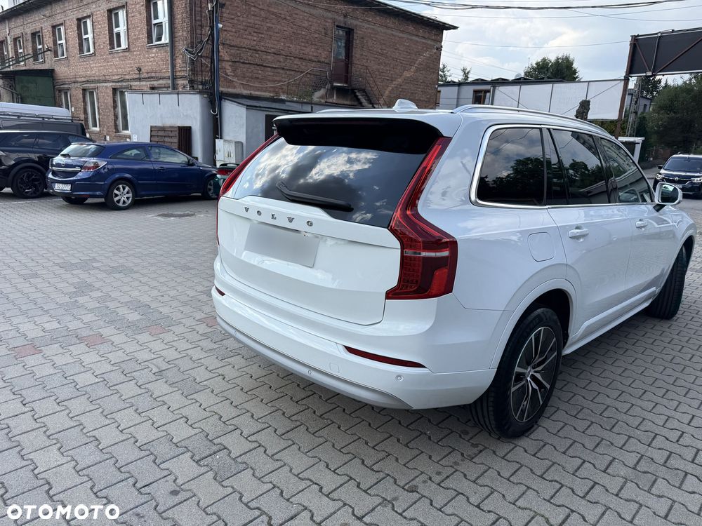 Volvo XC 90 B5 D AWD Momentum Pro - 8