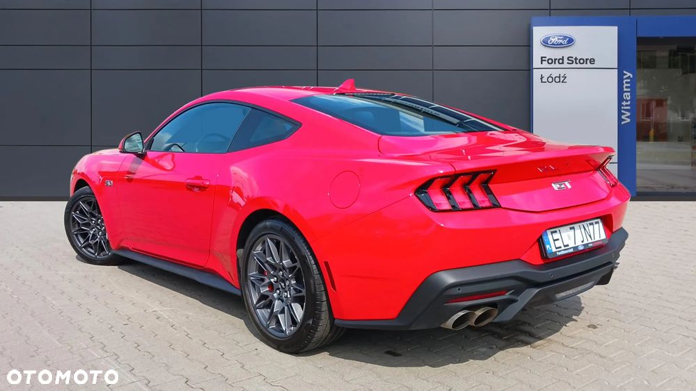 Ford Mustang 5.0 V8 GT - 4