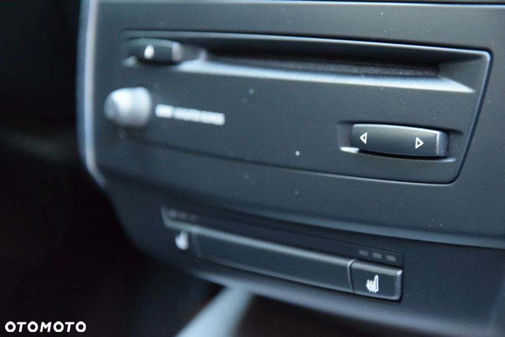BMW Seria 1 - 30