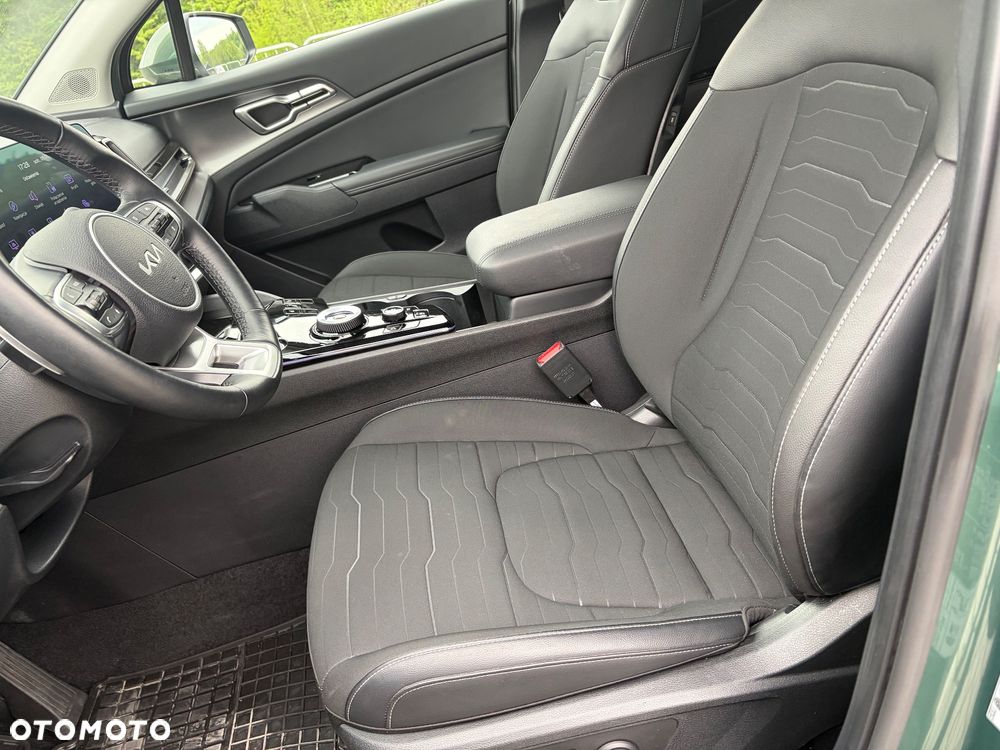 Kia Sportage 1.6 T-GDI MHEV Business Line 2WD DCT - 10