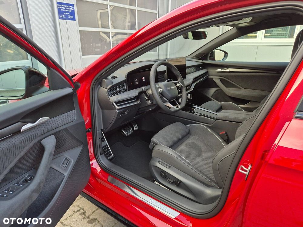 Skoda Superb 2.0 TSI Sportline DSG - 10