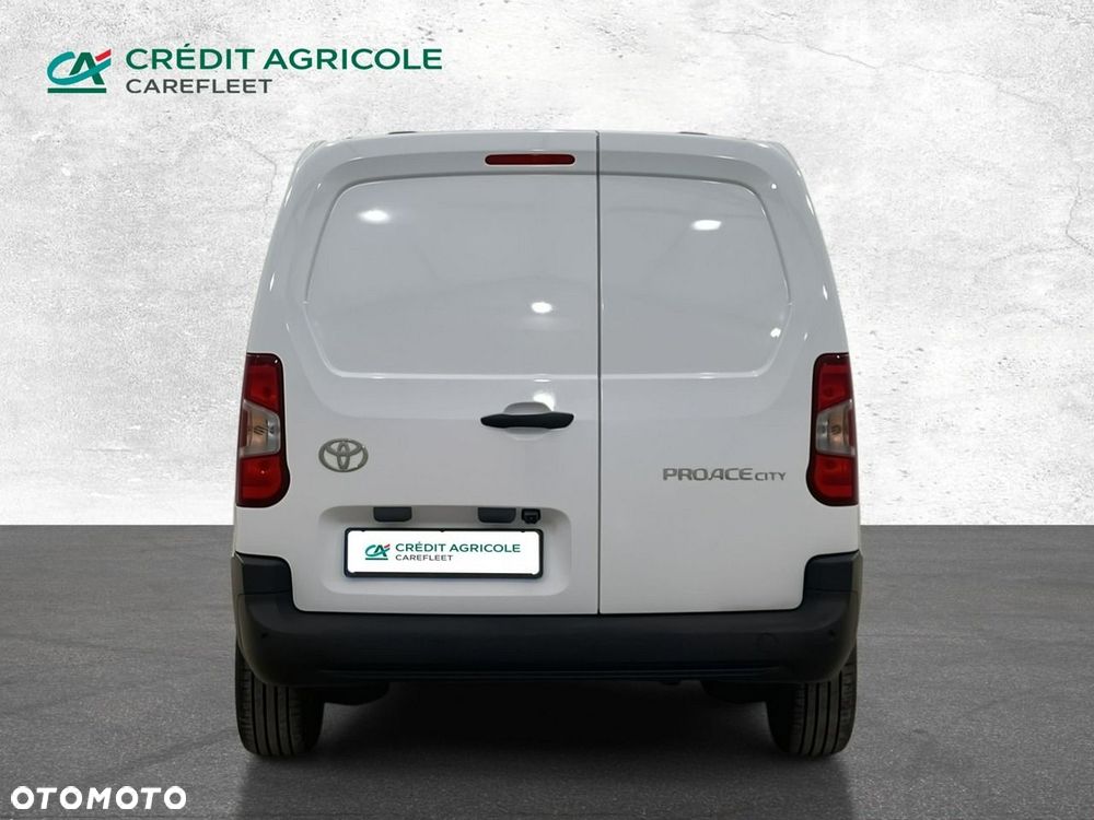Toyota Proace City - 7