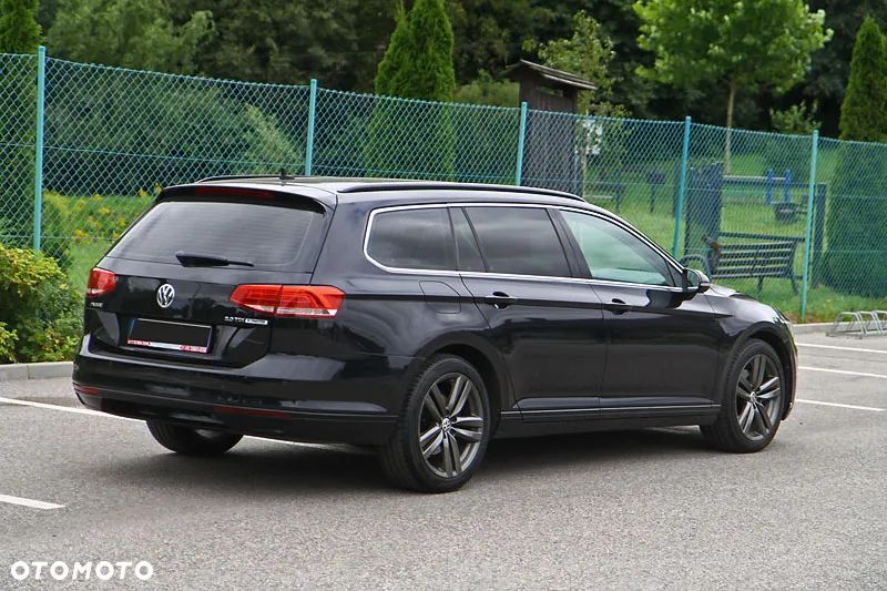 Volkswagen Passat Variant 2.0 TDI (BlueMotion Technology) Trendline - 2