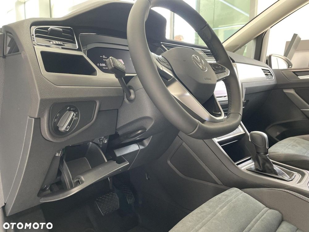 Volkswagen Touran 1.5 TSI EVO Comfortline Plus DSG - 29