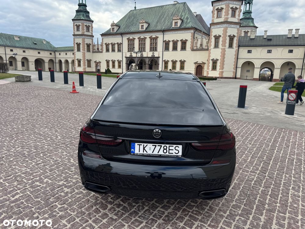 BMW Seria 7 740d xDrive - 10
