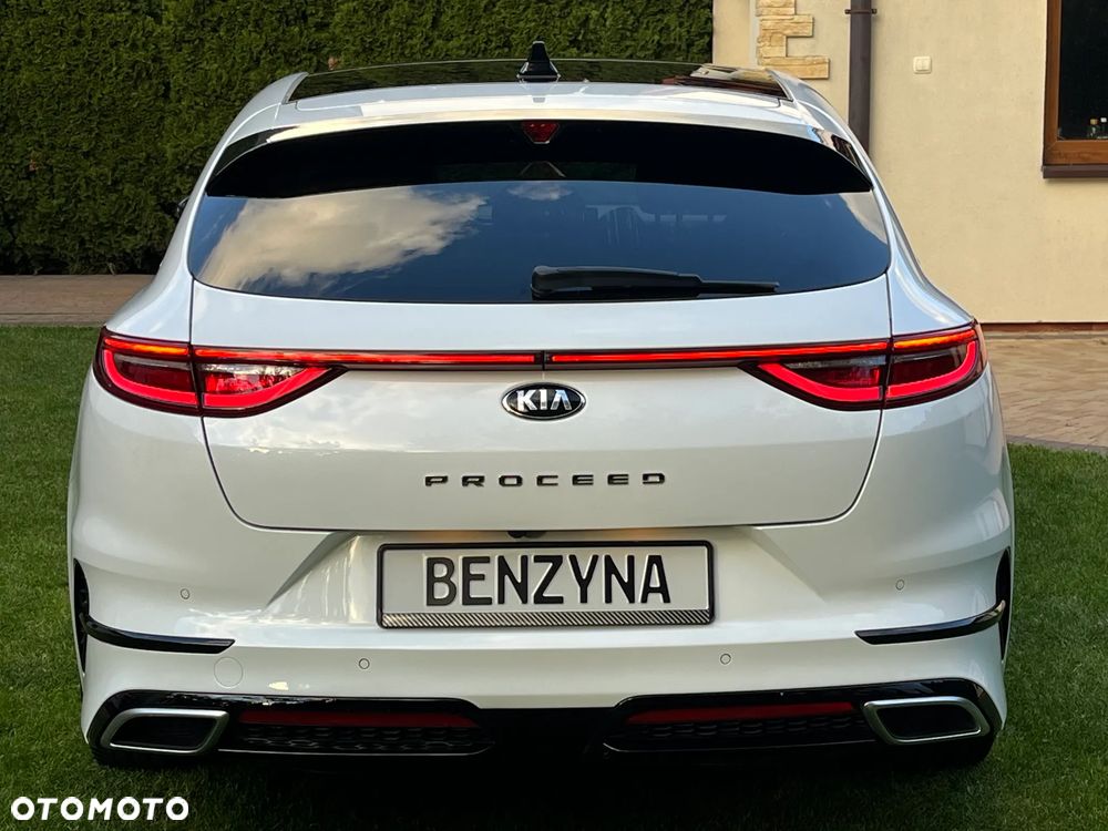 Kia ProCeed 1.5 T-GDI DCT7 OPF GT LINE - 22