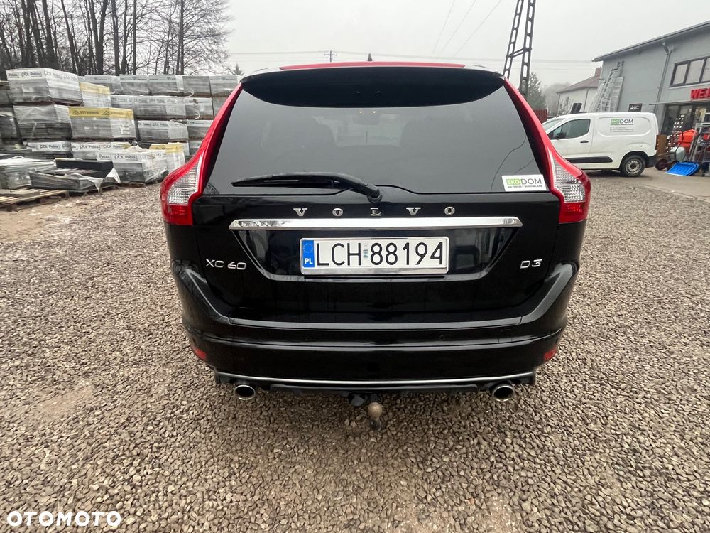 Volvo XC 60 D3 Drive-E R-Design Kinetic - 11