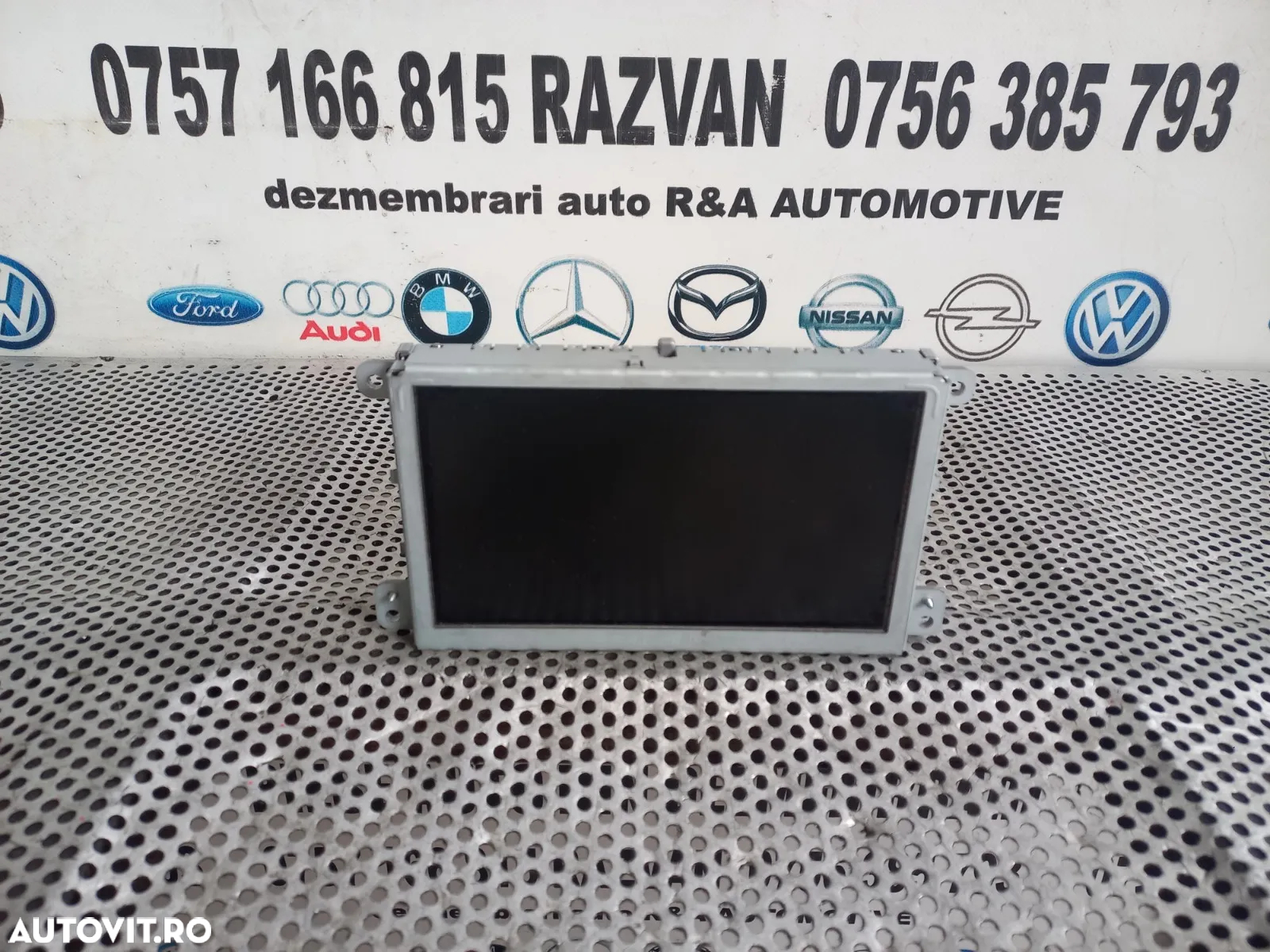 Display Navigatie Audi Q7 4L An 2006-2007-2008-2009-2010-2011-2012-2013-2014-2015-2016 Cod 4FB Dezm - 5