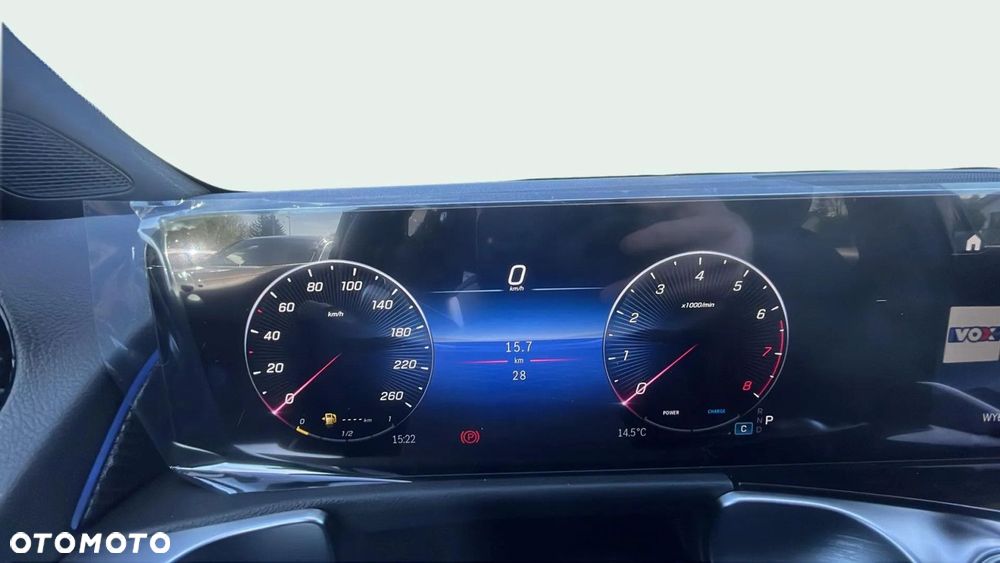 Mercedes-Benz GLB 200 AMG Line 7G-DCT - 9