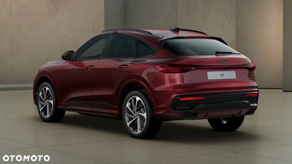 Audi Q5 Sportback - 3