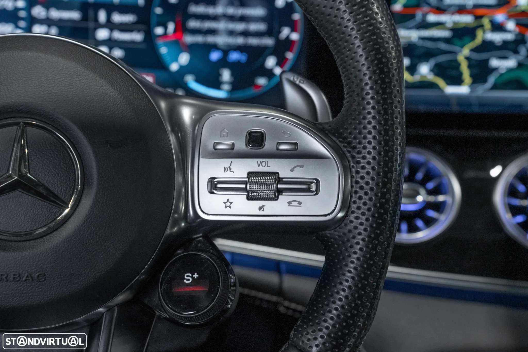 Mercedes-Benz AMG GT - 12