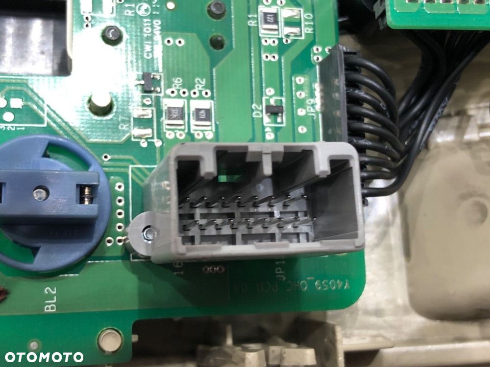 LAMPA SUFITOWA  VOLVO V60 I (155, 157) 2010 - 2018 D3 / D4 120 kW [163 KM] olej napędowy 2010 - - 3