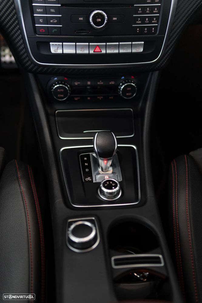 Mercedes-Benz A 45 AMG 4Matic Speedshift 7G-DCT - 35