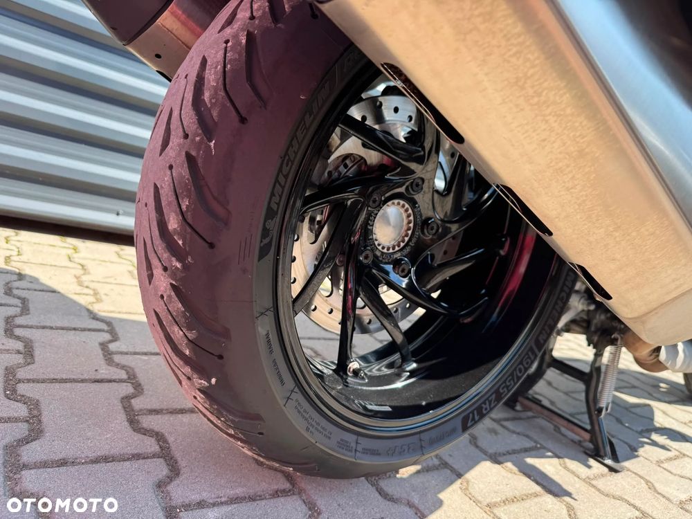 BMW K - 27