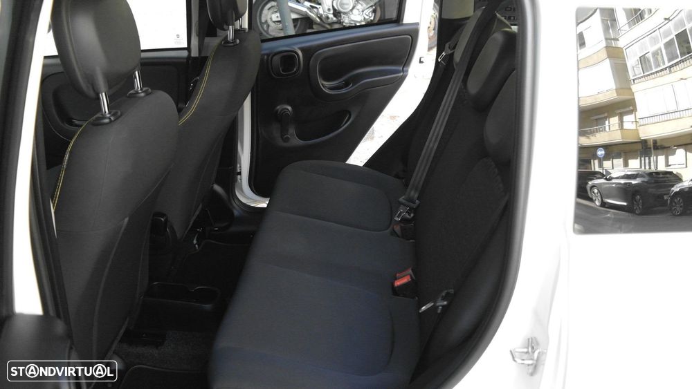 Fiat Panda Pandina 1.0 Hybrid — fotografia 16