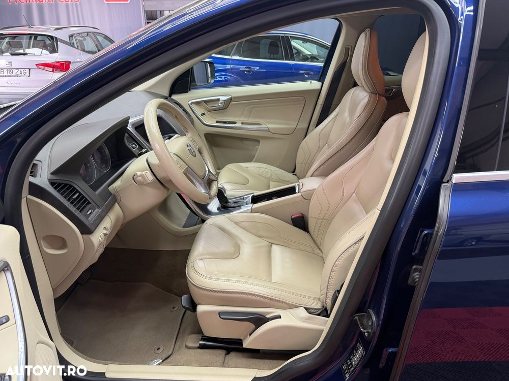 Volvo XC 60 D3 AWD Aut. Ocean Race - 10