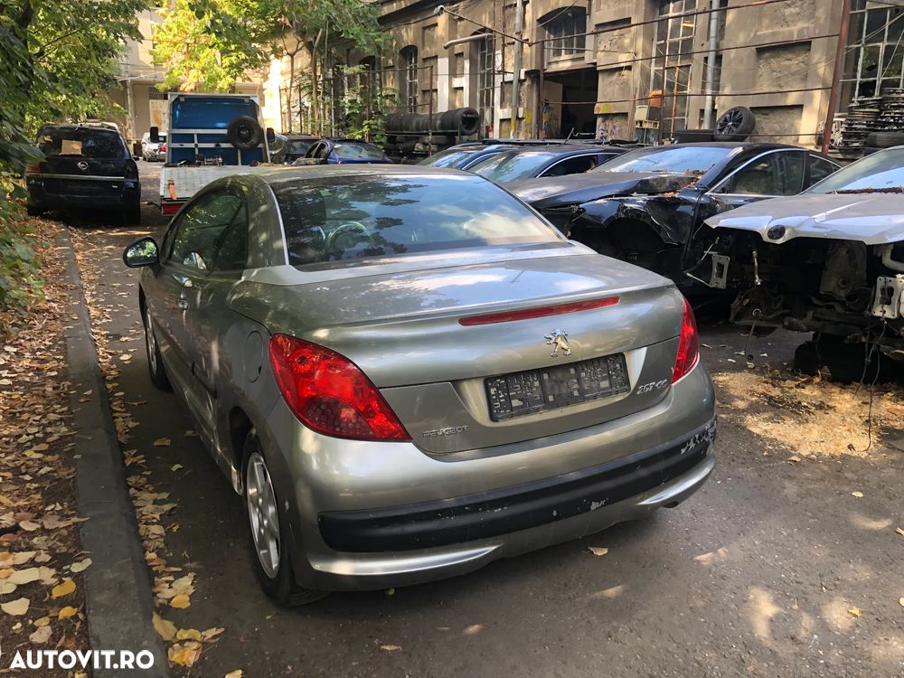 Dezmembrez Peugeot 207CC 2007 gri inchis benzina cabrio - 5