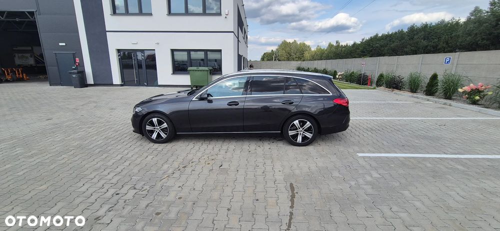 Mercedes-Benz Klasa C 220 d T 9G-TRONIC - 8