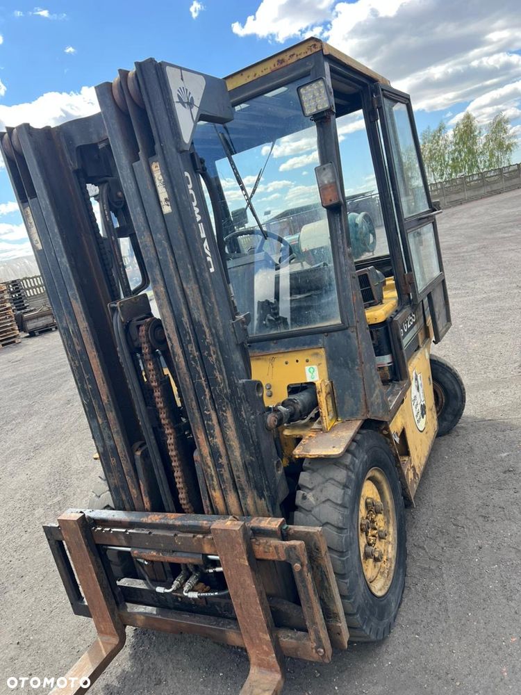 Daewoo G25S-2 - 1