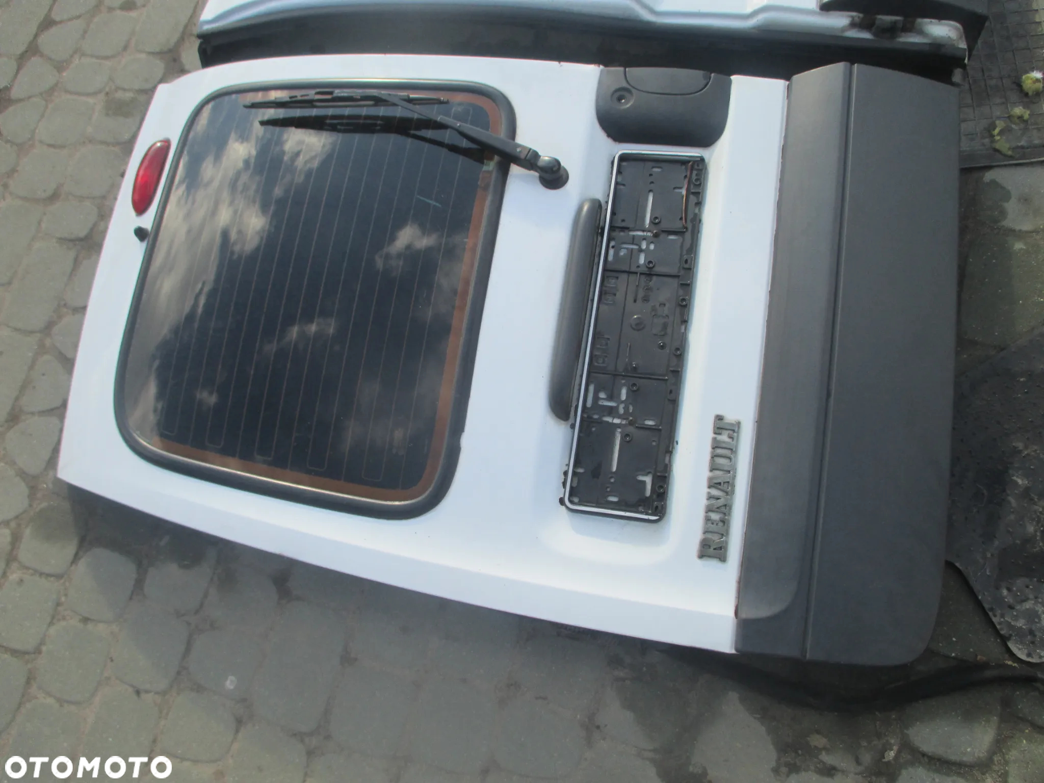 Drzwi Dacia Logan - 3
