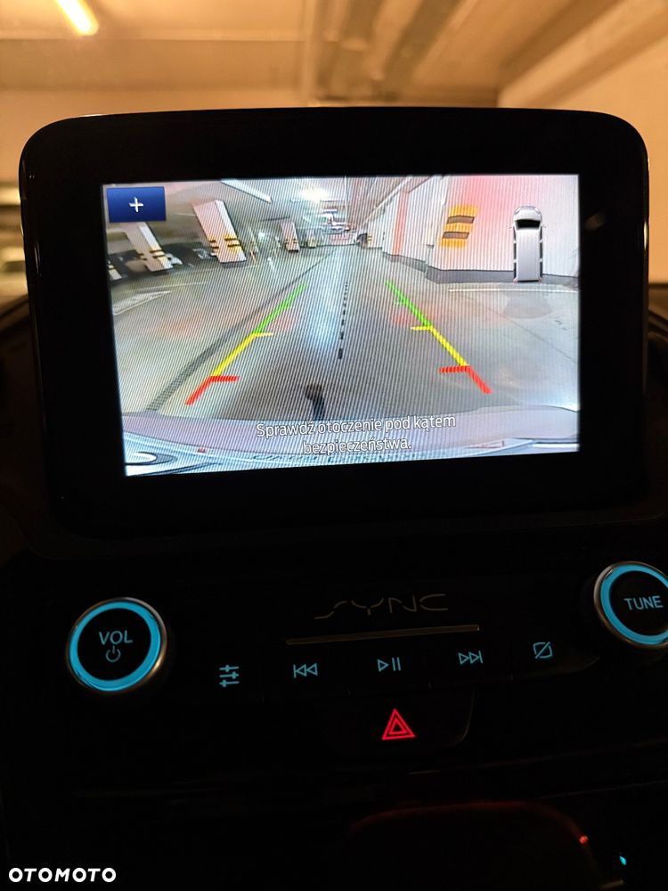 Ford Tourneo Connect Grand - 27