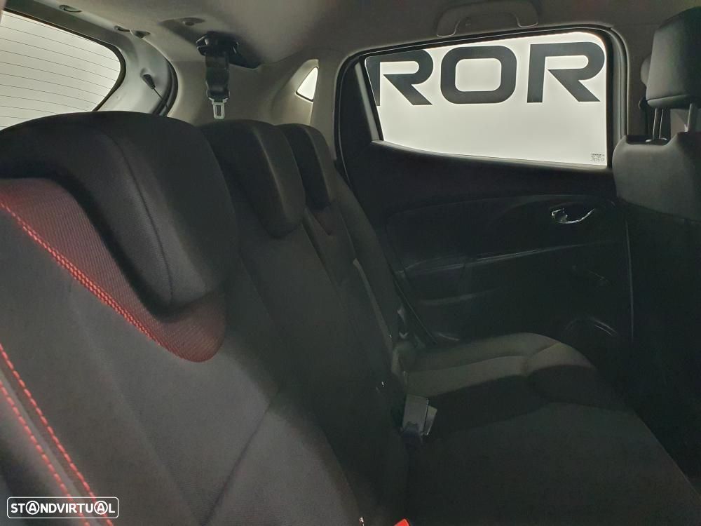 Renault Clio 1.2 16V GT - 16