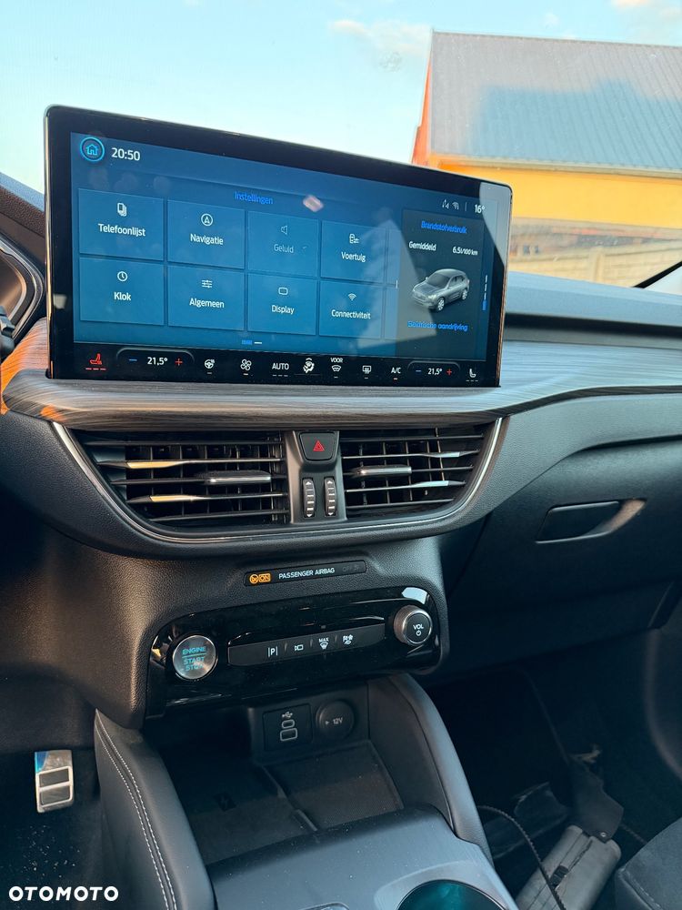 Ford Kuga 2.5 FHEV AWD Active eCVT - 17