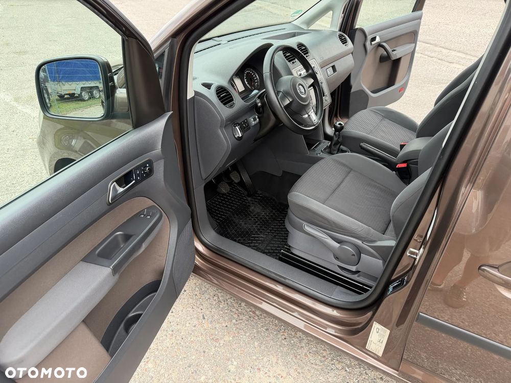 Volkswagen Caddy Highline - 12