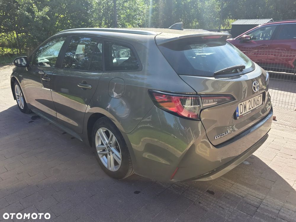 Toyota Corolla 1.8 Hybrid Comfort - 6