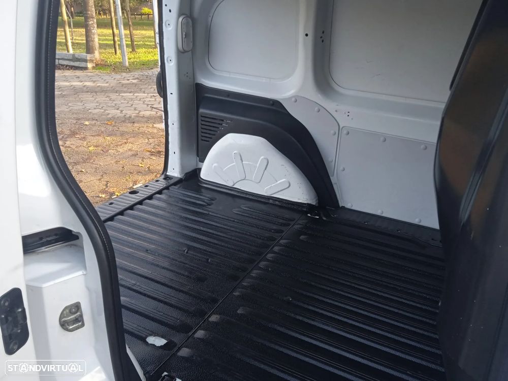 Mercedes-Benz Citan Van Normal 109 Cdi 90cv Plus 5 portas - 30