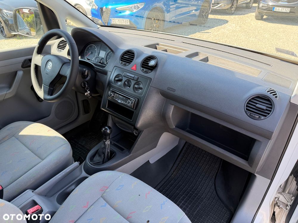 Volkswagen Caddy - 24