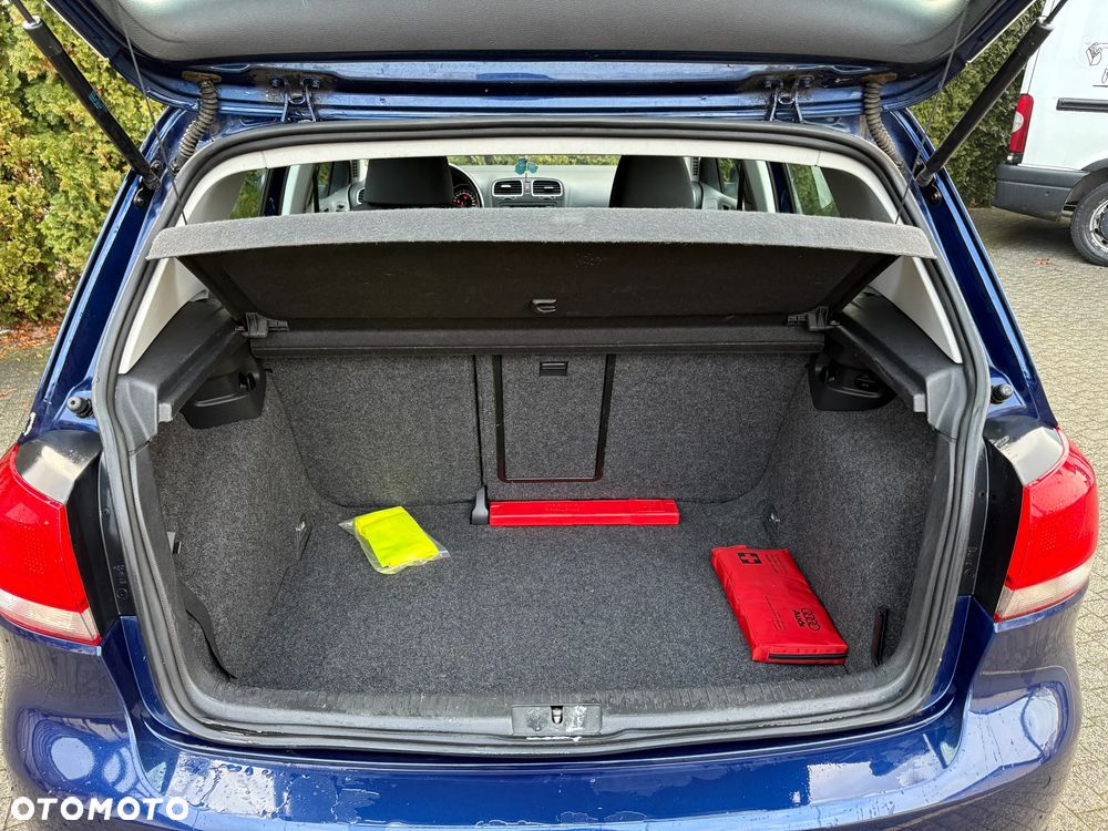 Volkswagen Golf 1.6 Trendline - 17