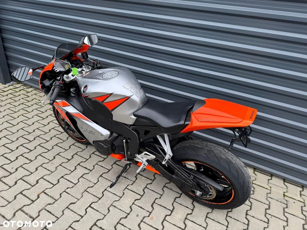 Honda CBR - 6