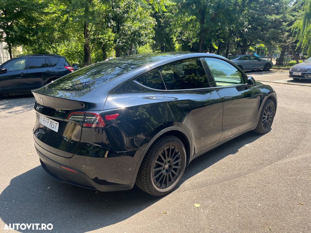 Tesla Model Y Standard - 4