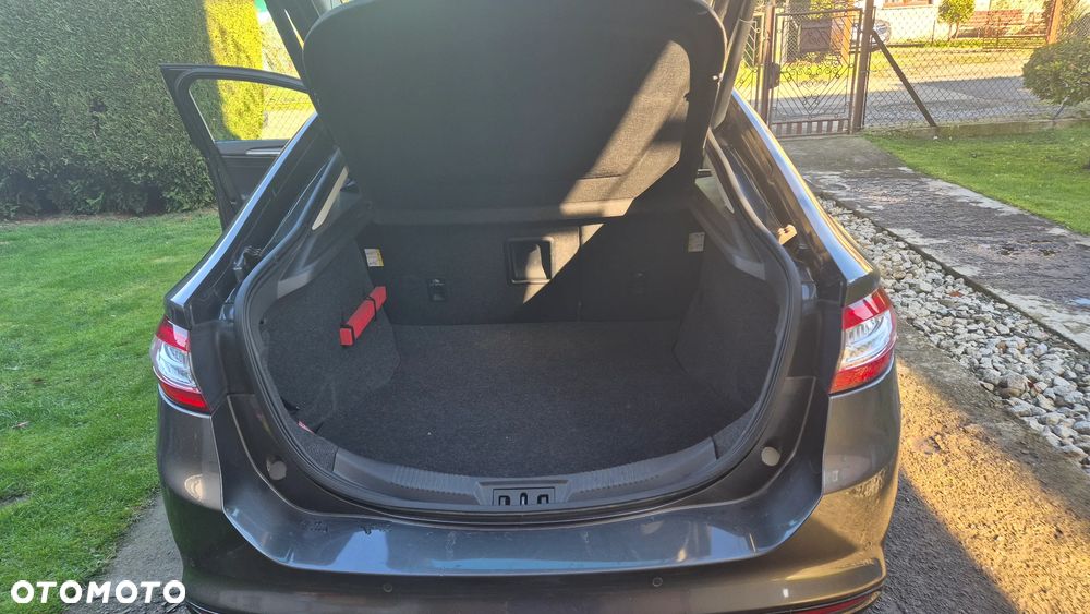 Ford Mondeo 2.0 TDCi Titanium - 11