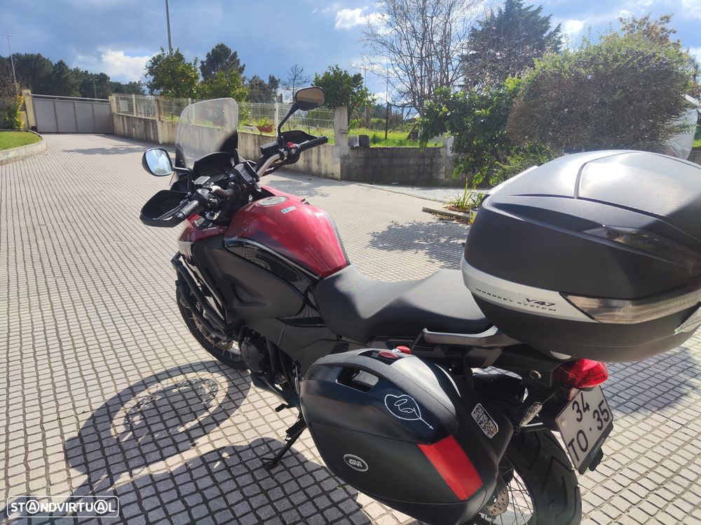 Honda VFR Crosstour - 4