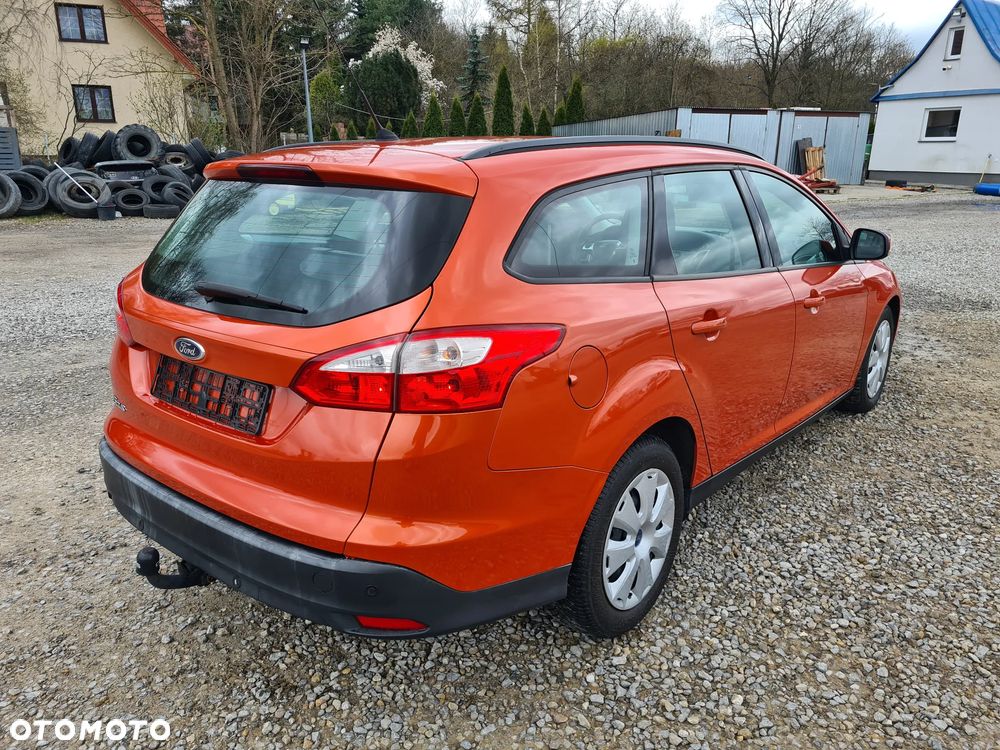 Ford Focus SW - 7