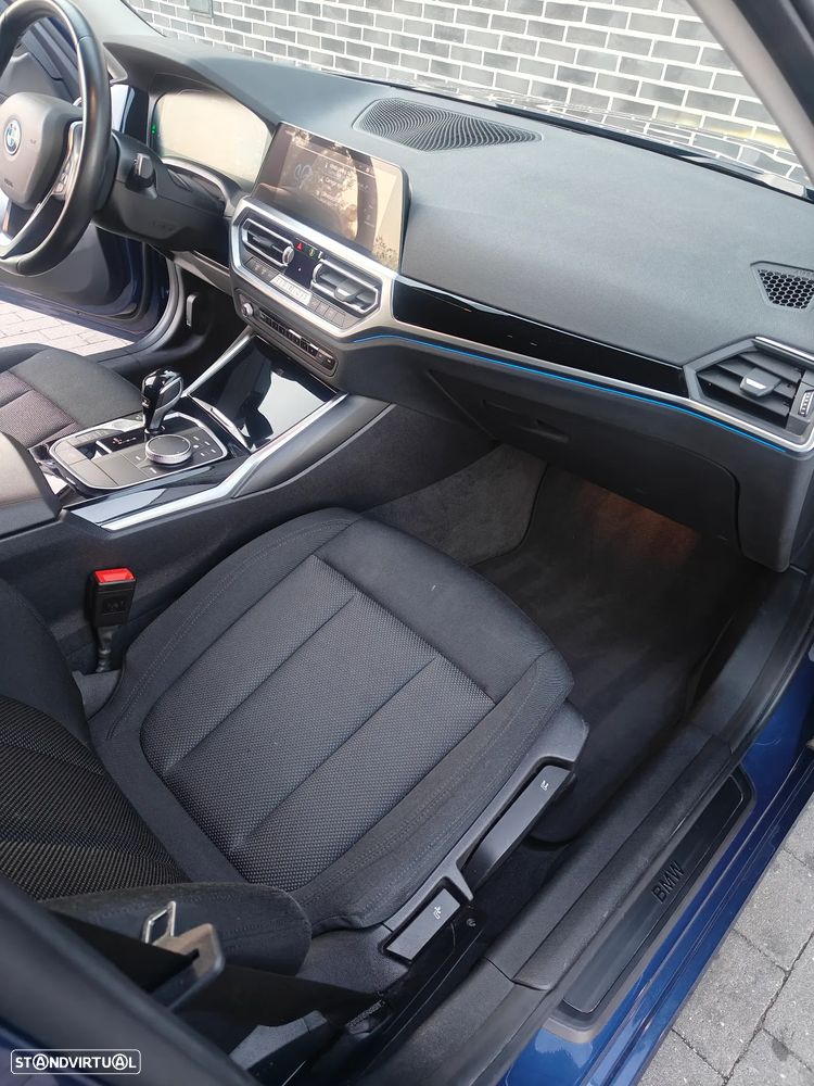 BMW 320 e Touring xDrive Aut. - 16