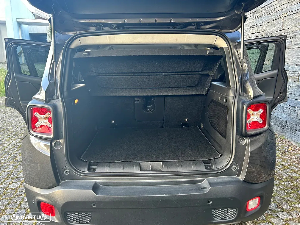 Jeep Renegade 1.6 MJD Limited DCT - 24