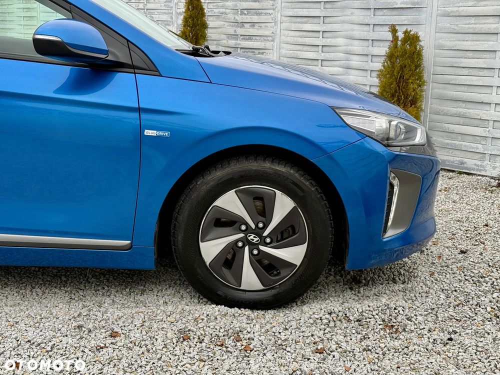 Hyundai IONIQ Hybrid Premium - 27