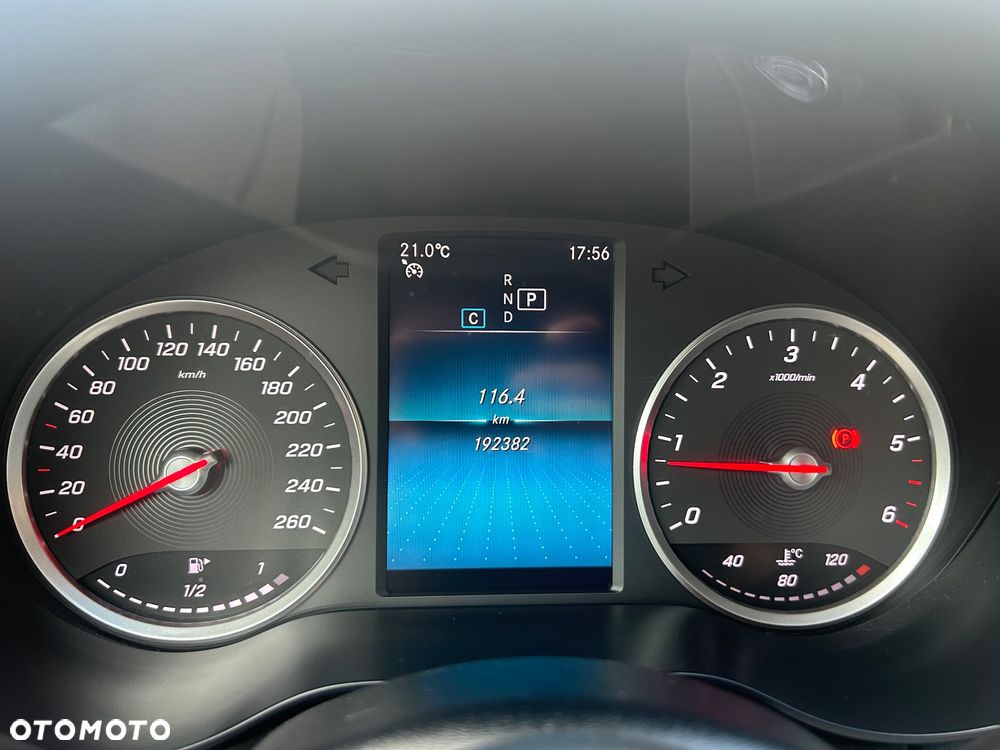Mercedes-Benz Klasa C 220 d T 9G-TRONIC - 9