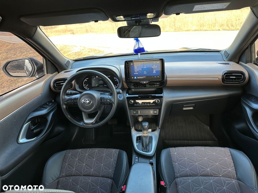 Toyota Yaris Cross - 13