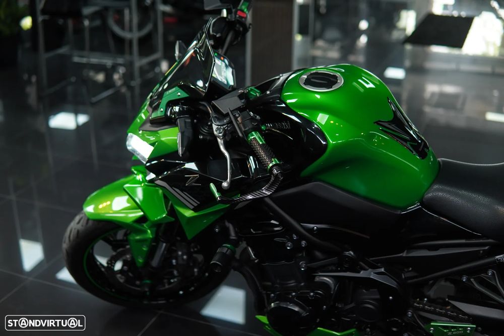 Kawasaki ZR 900 Akrapovic Full Titanium - 30