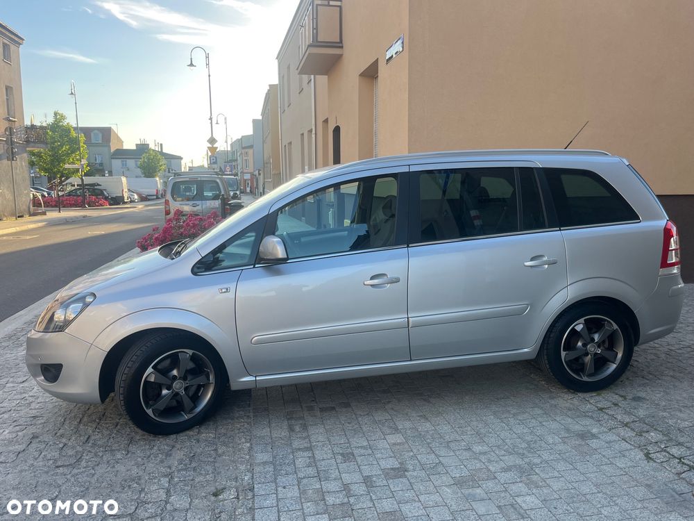 Opel Zafira 1.7 CDTI Cosmo EU5 - 7