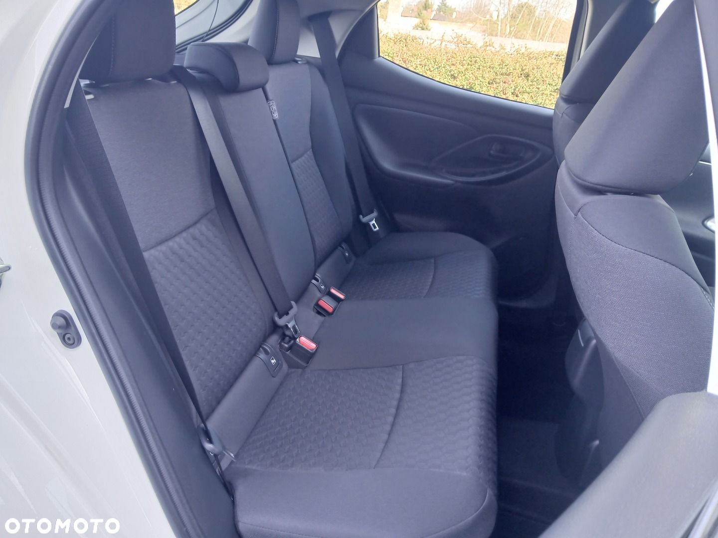 Toyota Yaris - 17