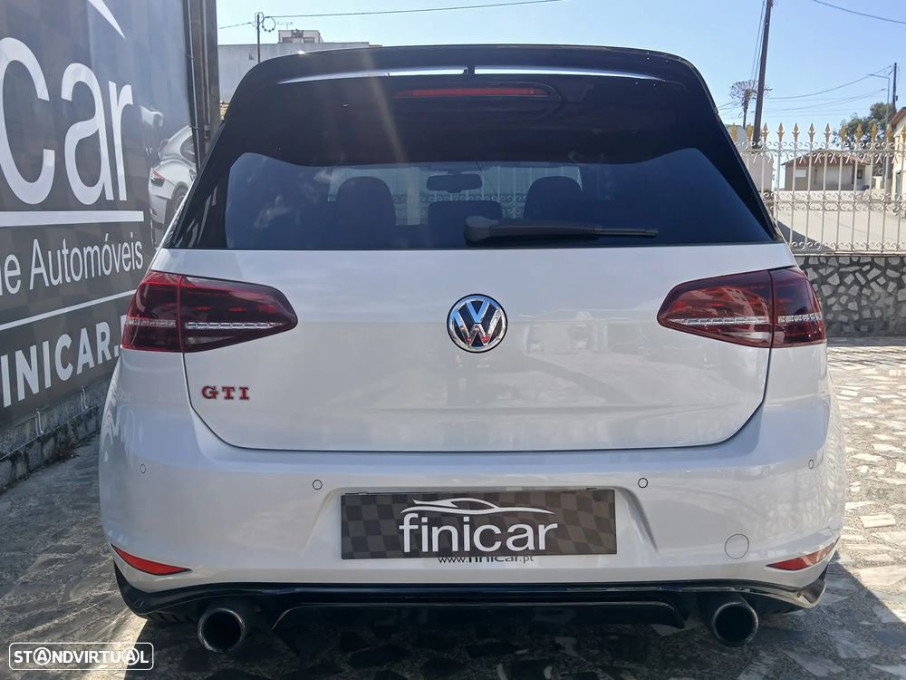 VW Golf GTI Clubsport DSG - 11