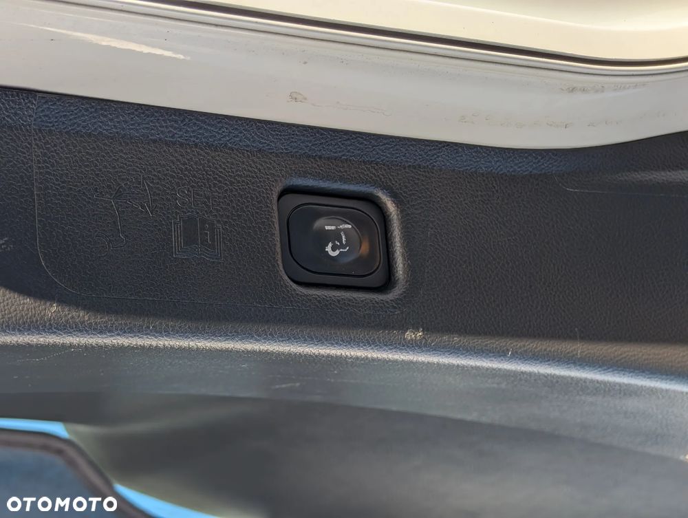 Ford S-Max 2.0 EcoBlue Twin-Turbo ST-Line - 39