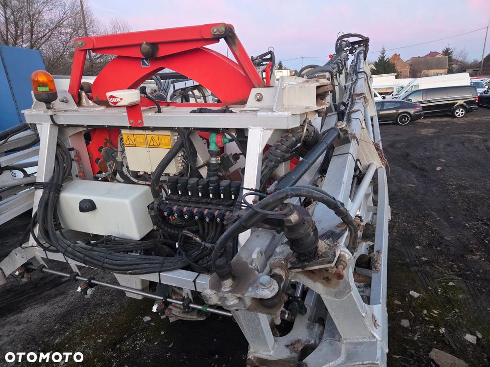 Kuhn Opryskiwacz Kuhn Metris 4100 - 9